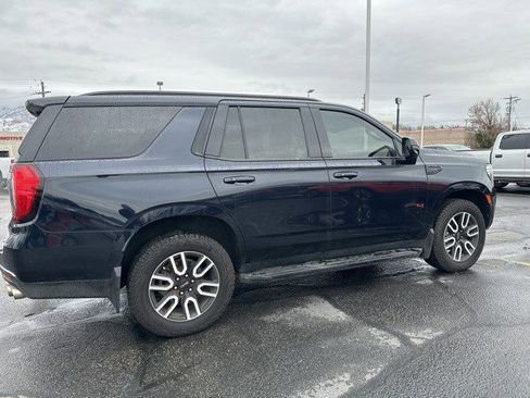Used 2023 GMC Yukon AT4 image 4