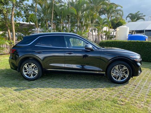 Certified 2023 Genesis GV70 2.5T w/ Advanced Package AWD/4WD image 26