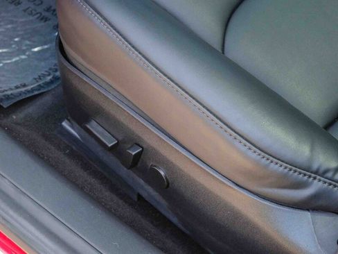 Used 2018 Tesla Model 3 Mid Range image 25