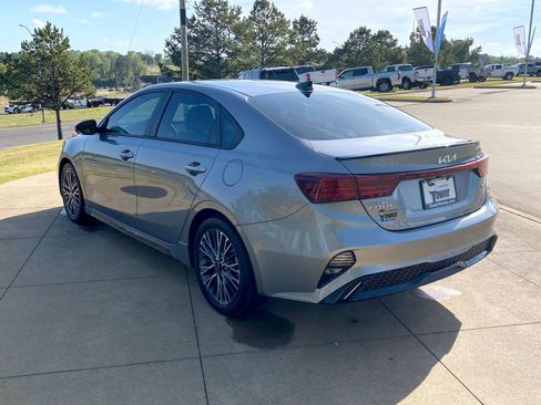 Used 2023 Kia Forte GT-Line w/ GT-Line Premium Package image 4