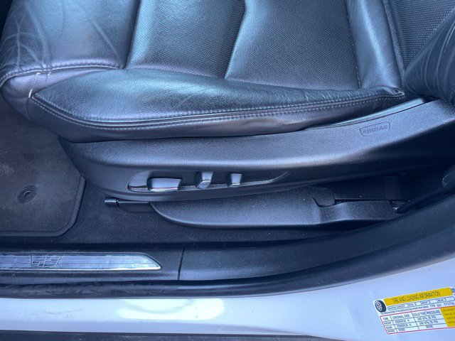 Used 2018 Cadillac XT5 Luxury w/ Driver Awareness Package AWD/4WD image 23