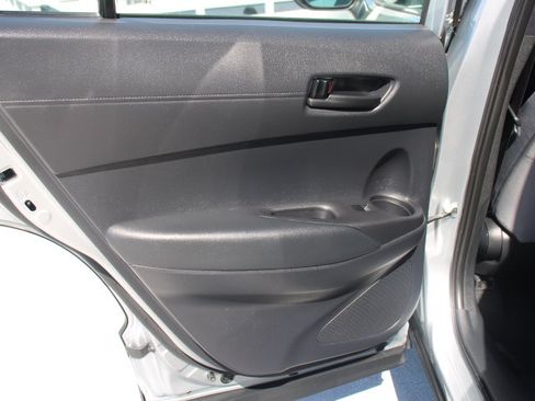 Used 2024 Toyota Corolla Cross AWD Hybrid image 12