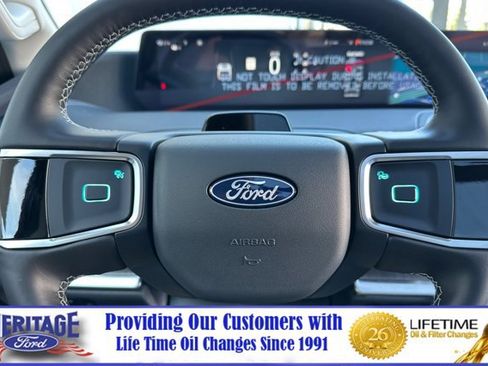 New 2026 Ford Expedition Platinum image 25