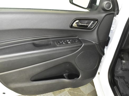 Used 2022 Dodge Durango GT image 37