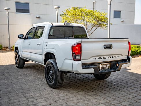 Used 2018 Toyota Tacoma SR w/ SR Convenience Package RWD image 7