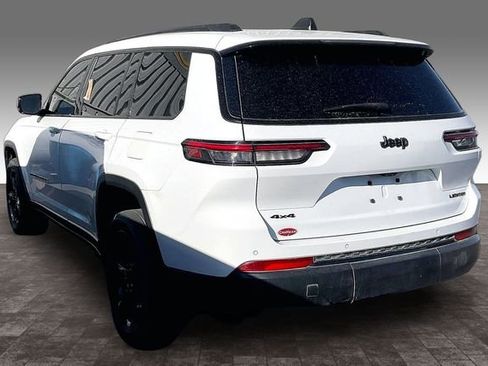 Certified 2024 Jeep Grand Cherokee L Limited w/ Black Appearance Package AWD/4WD image 4
