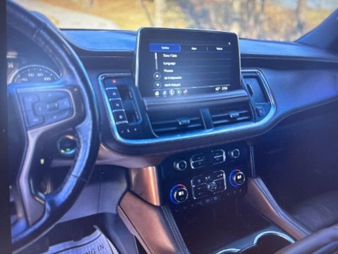 Used 2021 Chevrolet Tahoe High Country image 9