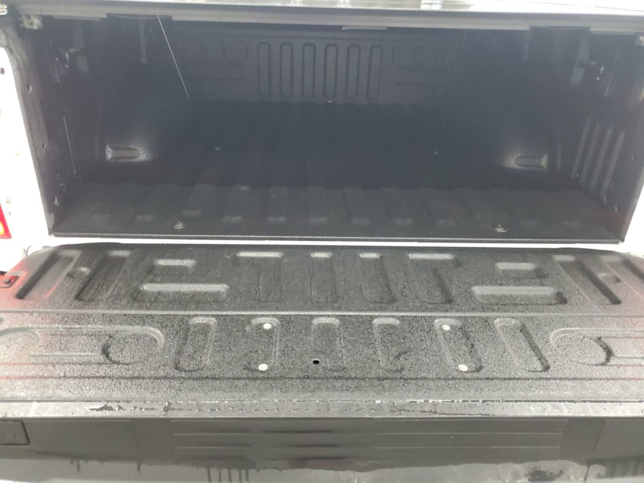 Used 2023 Ford F150 Lariat w/ Equipment Group 502A High AWD/4WD image 9