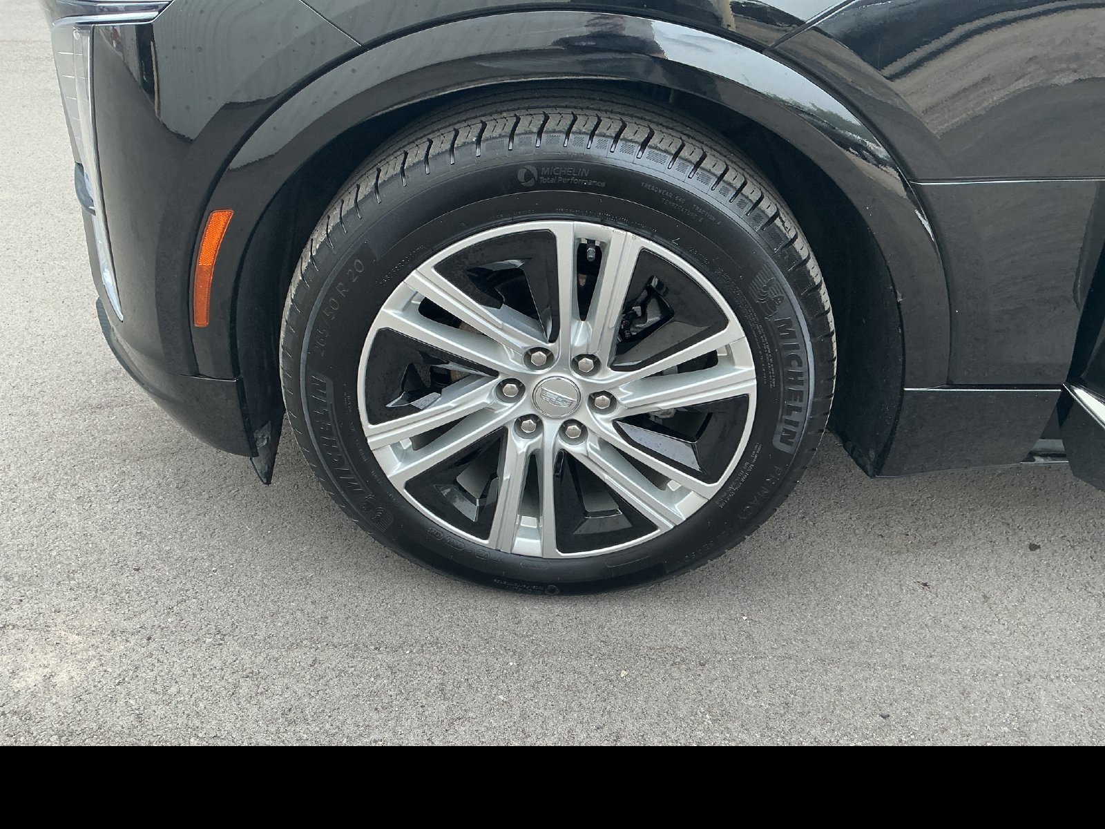 Certified 2024 Cadillac Lyriq Tech AWD/4WD image 28
