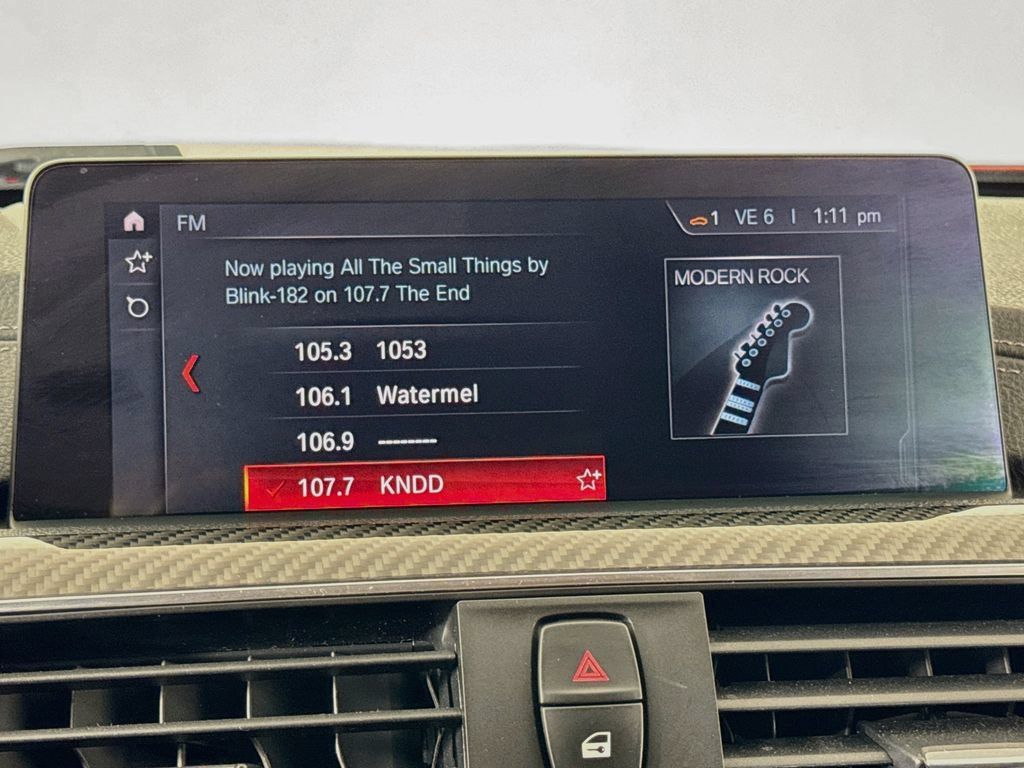 Used 2018 BMW M3 RWD image 40