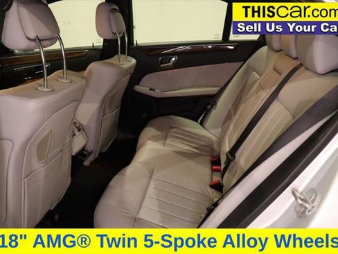 Used 2011 Mercedes-Benz E 550 4MATIC Sedan image 22