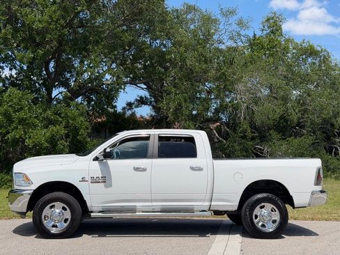 Used 2017 RAM 2500 SLT image 2