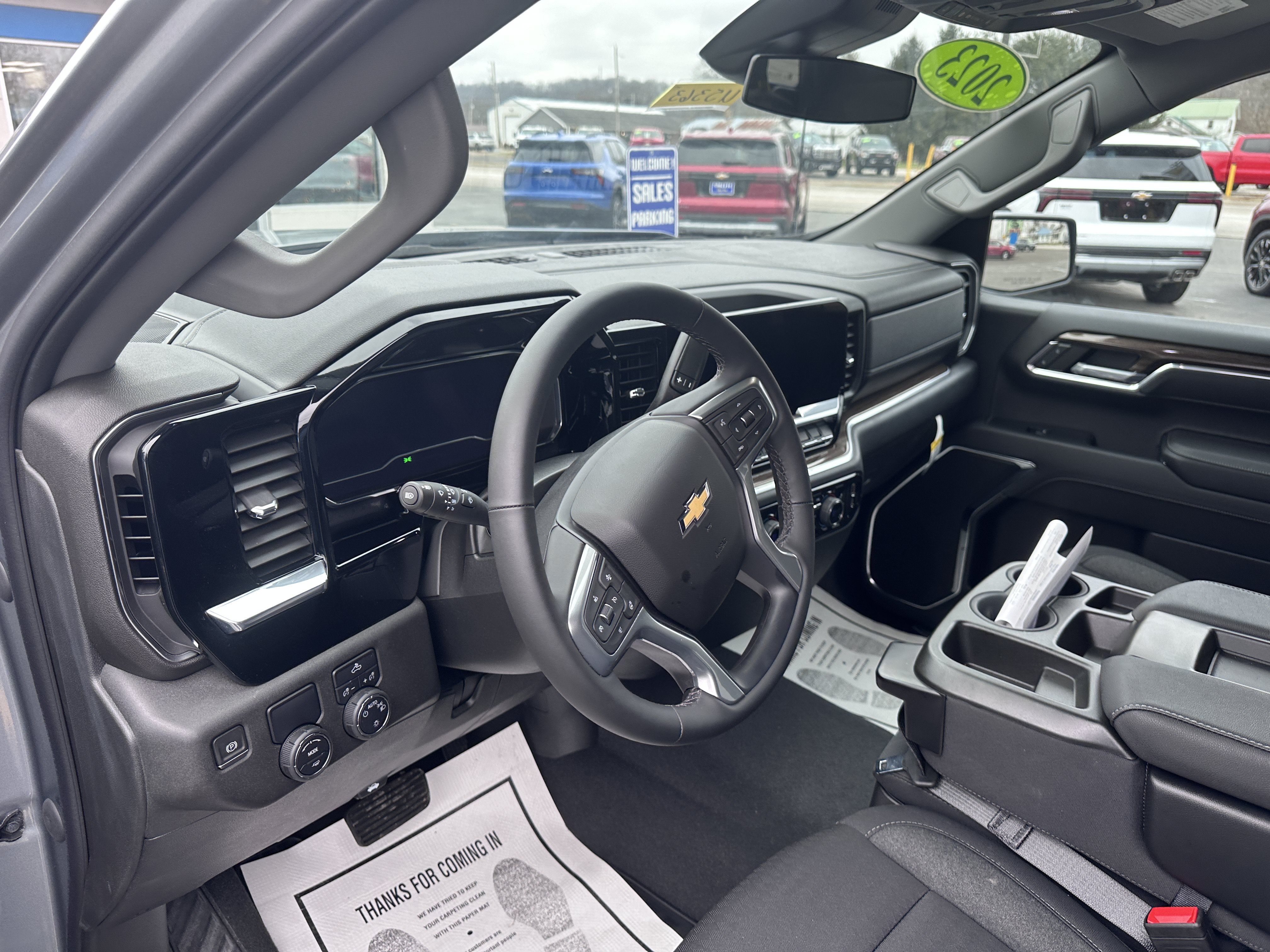 Used 2023 Chevrolet Silverado 1500 LT RWD image 14
