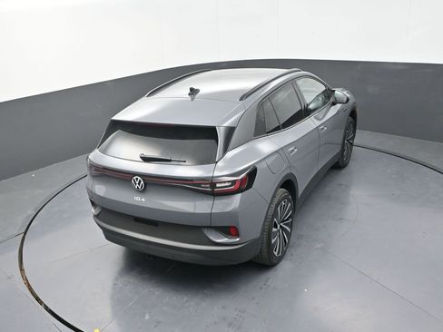 New 2026 Volkswagen ID.4 Pro AWD/4WD image 18