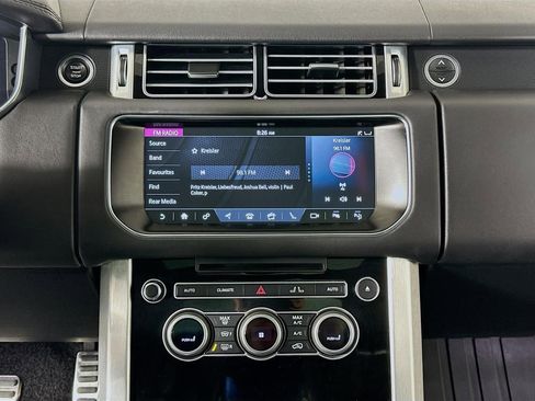 Used 2017 Land Rover Range Rover Long Wheelbase Supercharged image 13