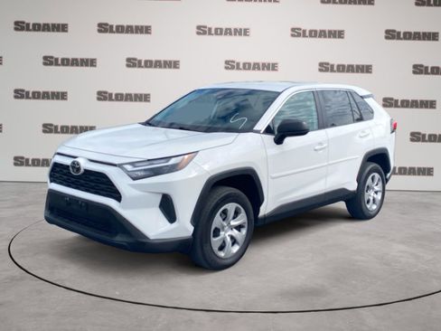 Used 2023 Toyota RAV4 LE AWD/4WD image 1