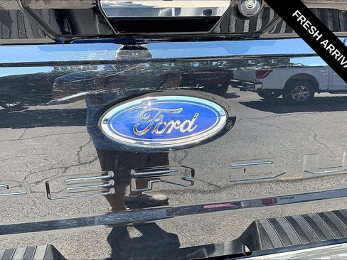 Used 2024 Ford F350 Lariat w/ Lariat Ultimate Package AWD/4WD image 24