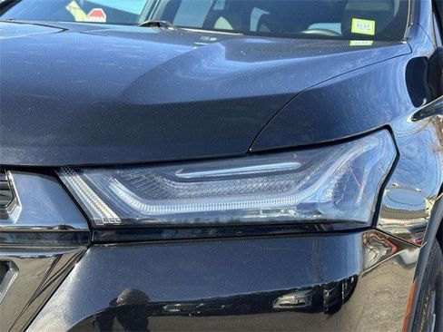 Certified 2023 Chevrolet Traverse RS image 12