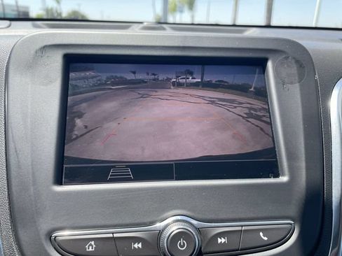 Used 2024 Chevrolet Equinox LT AWD/4WD image 14
