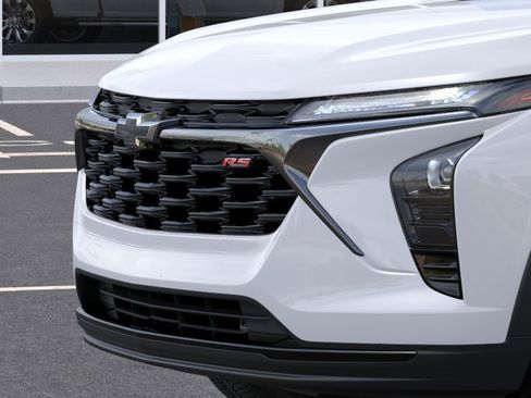 New 2026 Chevrolet Trax RS w/ Driver Confidence Package image 36