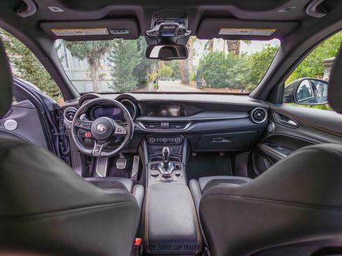 Used 2024 Alfa Romeo Stelvio Quadrifoglio w/ Quick Order Package 25A 100th image 25