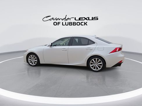 Used 2015 Lexus IS 250 RWD image 6
