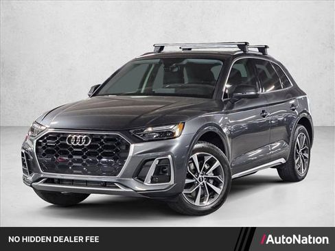 Used 2022 Audi Q5 2.0T Premium w/ Convenience Package AWD/4WD image 1