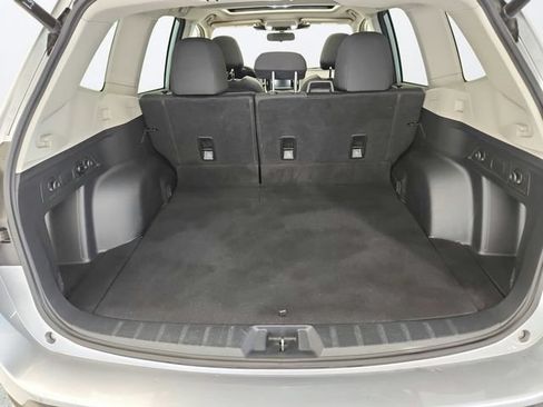 Used 2023 Subaru Forester Premium AWD/4WD image 22