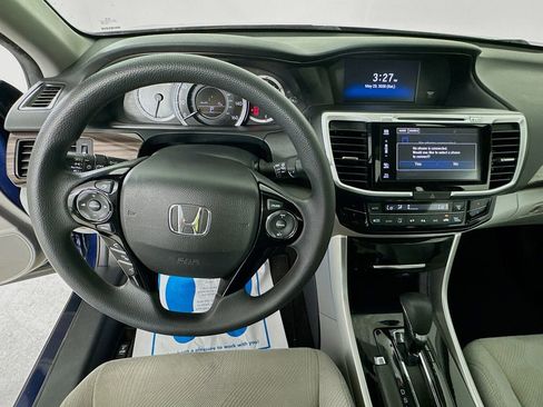 Used 2016 Honda Accord EX image 14