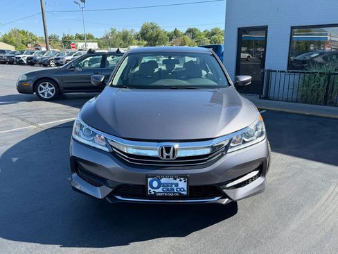 Used 2017 Honda Accord LX image 2
