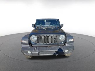 Used 2025 Jeep Wrangler Sport S video 2