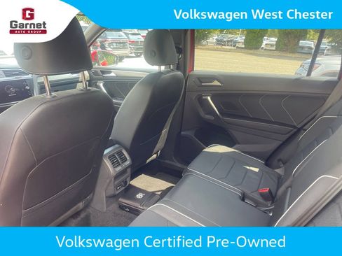 Used 2024 Volkswagen Tiguan SEL R-Line AWD/4WD image 12