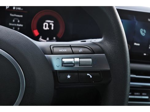 Certified 2026 Hyundai Santa Cruz SE FWD image 18