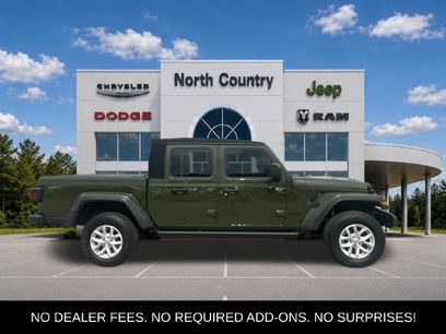 Used 2023 Jeep Gladiator Sport