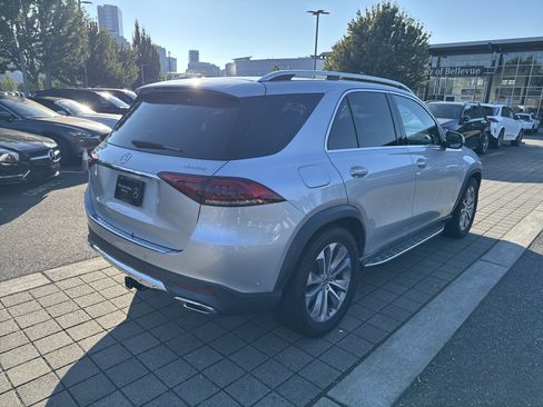 Used 2020 Mercedes-Benz GLE 350 4MATIC w/ Premium Package image 5