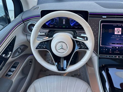 Used 2023 Mercedes-Benz EQS 450+ SUV image 16