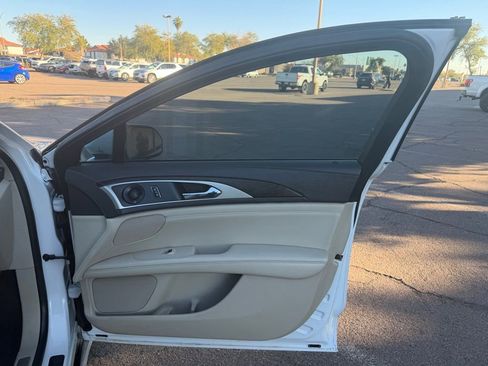 Used 2018 Lincoln MKZ Reserve w/ Technology Package image 18