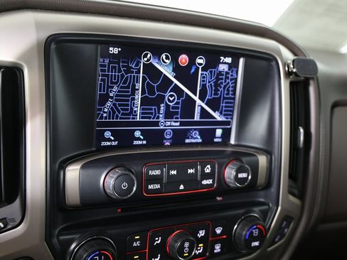 Used 2016 GMC Sierra 2500 Denali w/ Duramax Plus Package image 19