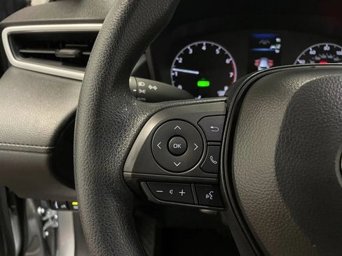 Used 2024 Toyota Corolla Cross AWD Hybrid image 20
