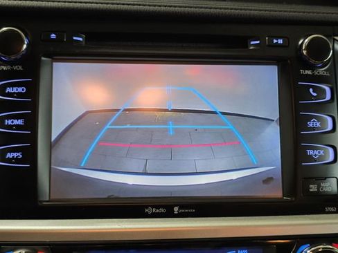 Used 2014 Toyota Highlander XLE AWD/4WD image 20