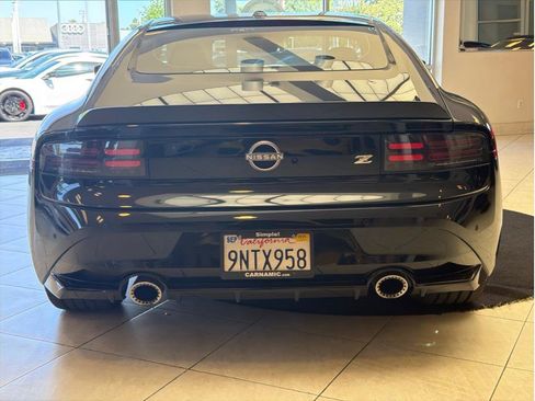 Used 2024 Nissan Z Performance w/ Floor Mat Package RWD image 6