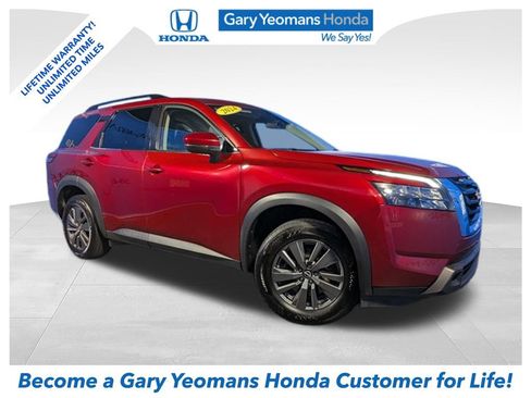 Used 2024 Nissan Pathfinder SV AWD/4WD image 1
