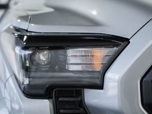 New 2026 Toyota Tacoma SR5 AWD/4WD image 11