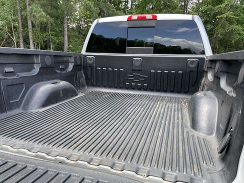 Used 2018 Chevrolet Silverado 1500 LT w/ All Star Edition AWD/4WD image 29