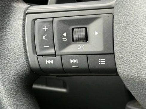 Certified 2026 Nissan Rogue S FWD image 30