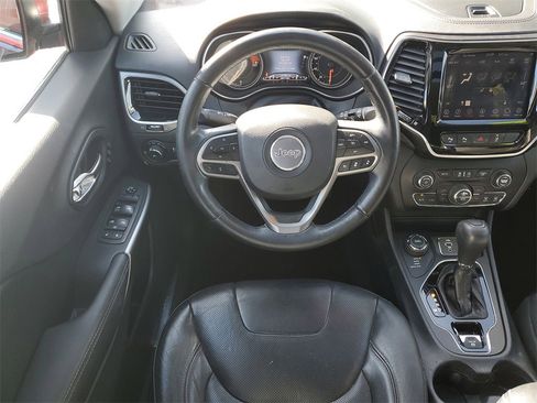 Used 2019 Jeep Cherokee Limited w/ Technology Group image 12