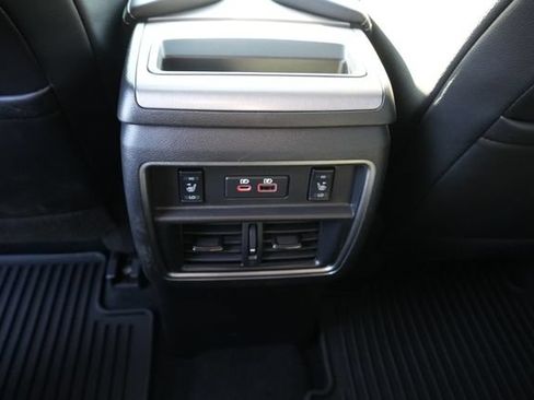 Used 2024 Nissan Murano SL AWD/4WD image 17