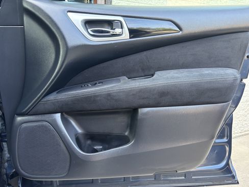 Used 2015 Nissan Pathfinder SV w/ Trailer Tow Package image 49