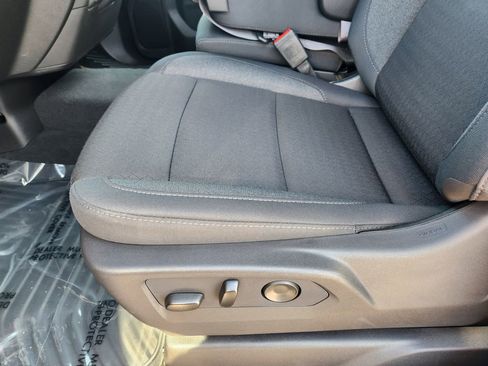 New 2026 Chevrolet Silverado 2500 Custom w/ Custom Convenience Package image 25