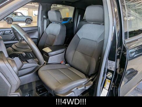 Used 2024 Chevrolet Colorado W/T w/ WT Convenience Package AWD/4WD image 13